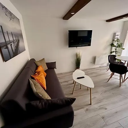 Appartamento Confortable Centre De *