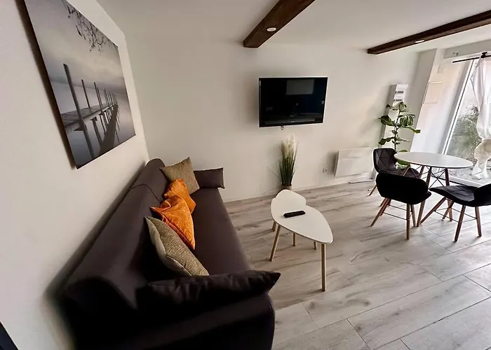 Appartement Confortable Centre De *